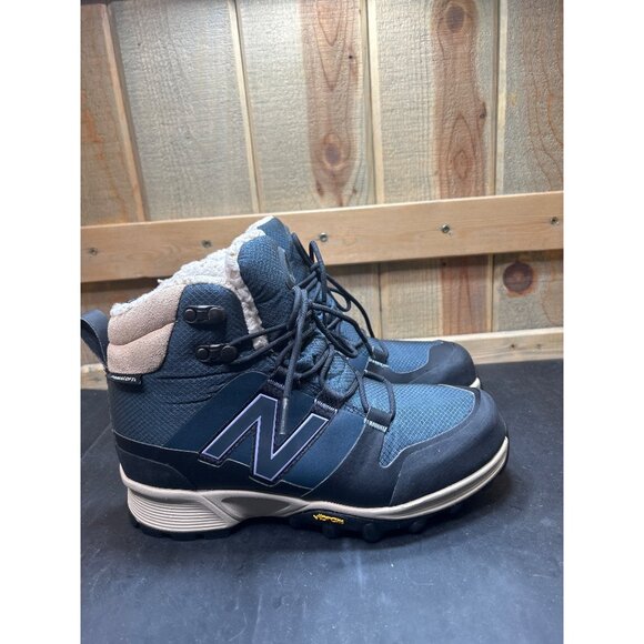 New Balance Womens Winter Hiking Boots Size 8.5 Navy Vibram Sole Primaloft - Picture 1 of 10